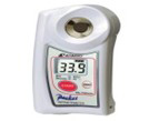 Portable digital refractometer
